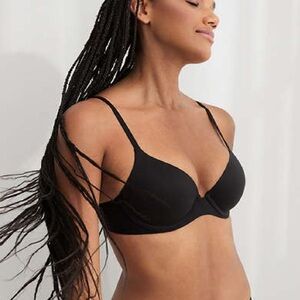 Aeries black lightly lined full coverage bra